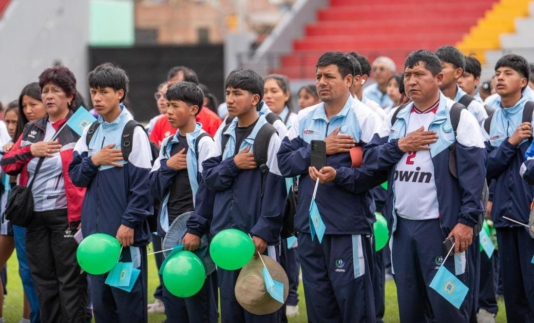 SEDE MACROREGIONAL: HUÁNUCO RECIBIÓ MÁS DE 300 DEPORTISTAS EN LA APERTURA DE LOS JUEGOS DEPORTIVOS Y PARADEPORTIVOS